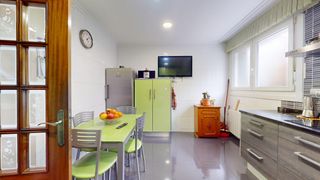 Planta baixa a Zorrotza. Excelente vivienda en muy buen estado y exterior  lista para ent