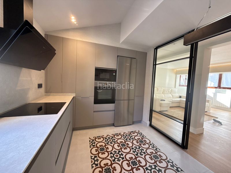 Foto 49f9815e-f868-4eaa-9843-085b7dd01ee9. Appartement avec chauffage dans Basurtu Bilbao