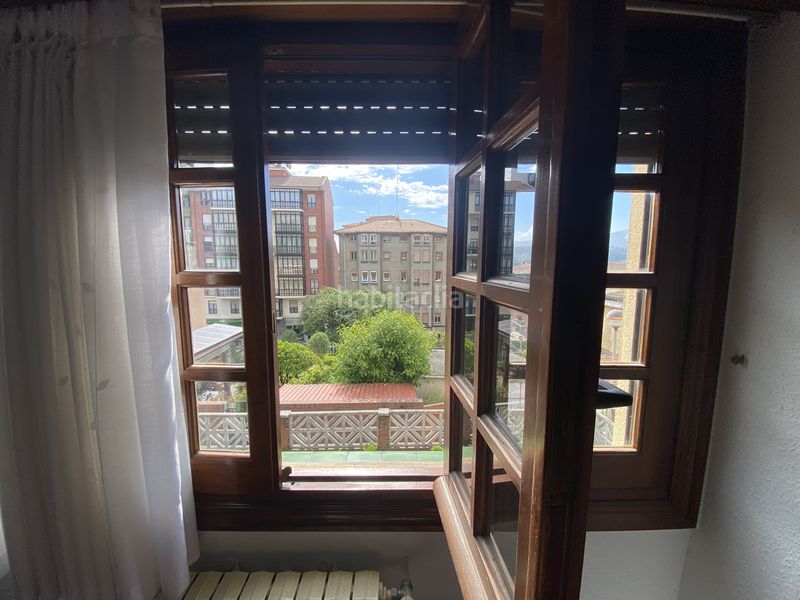 Foto 1650a681-0599-4bb6-8820-762de5b2221c. Casa a schiera con riscaldamento parcheggio in Kalero-Basozelai Basauri