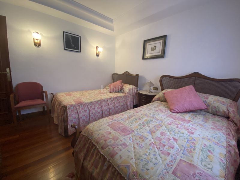Foto 2db771a6-e624-4df0-bdfb-1c3226806e16. Casa a schiera con riscaldamento parcheggio in Kalero-Basozelai Basauri