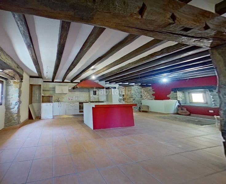 Foto 4ea5d9c0-90ca-4aca-afb7-47d109d4a62e. Casa amb calefacció aparcament a Okondo