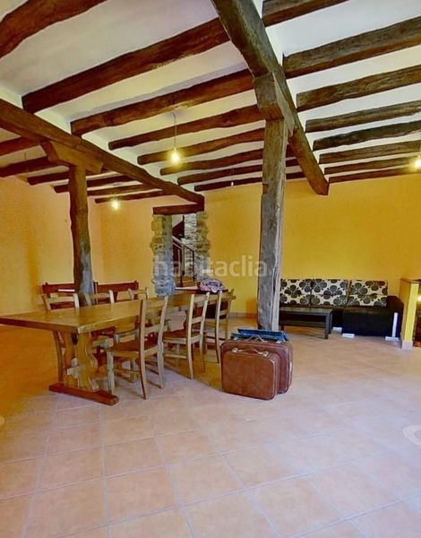 Foto 79981754-6f5f-4766-93f4-de5c0ae74401. Casa amb calefacció aparcament a Okondo