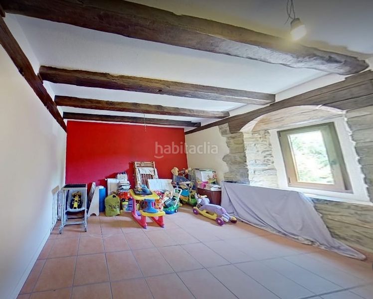Foto dfae0ce8-3903-4ff4-b9a0-7bfff510507f. Casa amb calefacció aparcament a Okondo