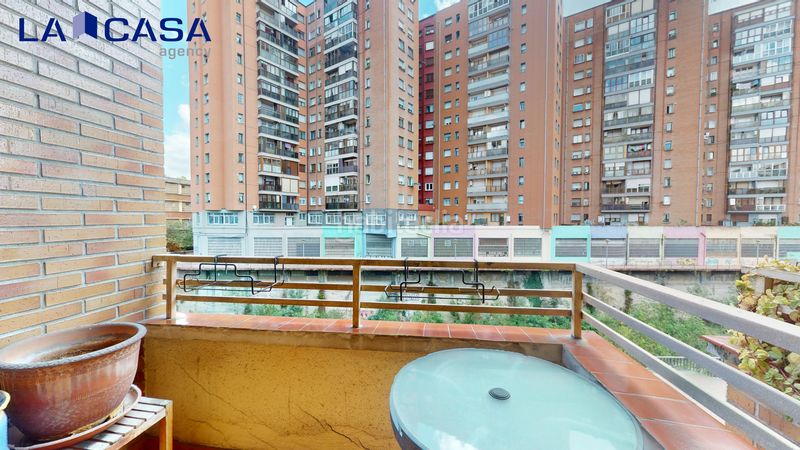Foto 648457fb-faea-4b04-a0b2-981ea909e8c0. Flat with heating in Centro-Ariz-Uribarri Basauri