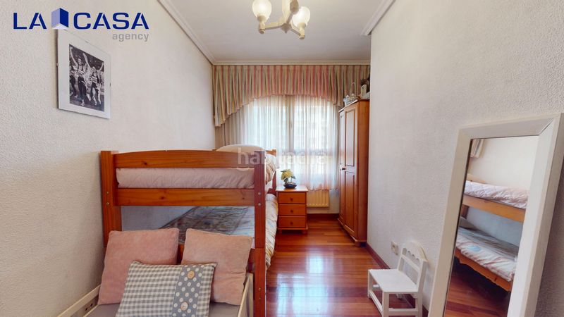 Foto 947b8926-072a-42bb-aadb-4cf0e74f05a5. Flat with heating in Centro-Ariz-Uribarri Basauri