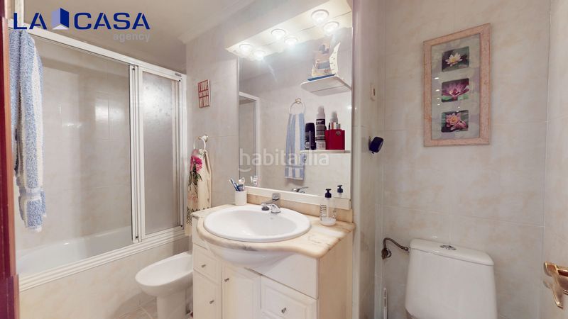 Foto 9cd4f793-1794-4833-854a-63b92f4f3a85. Flat with heating in Centro-Ariz-Uribarri Basauri