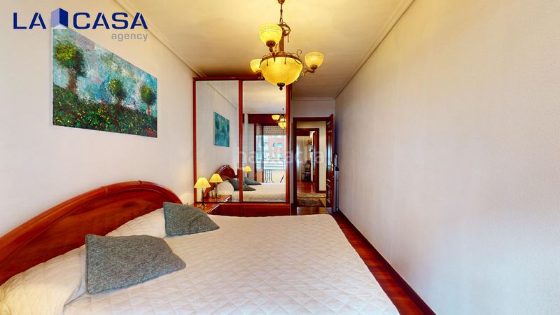 Foto cbf5a967-633e-43e4-9ea8-136294fb1131. Flat with heating in Centro-Ariz-Uribarri Basauri