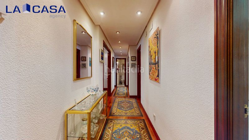 Foto d471d449-8455-4c19-b37b-78e8977b117a. Flat with heating in Centro-Ariz-Uribarri Basauri