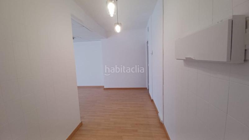 Foto 43f564ab-c2d9-4b41-ad98-47299d8fcef1. Alquiler local comercial local en sarriá, calle cardenal vives i tutó en Barcelona