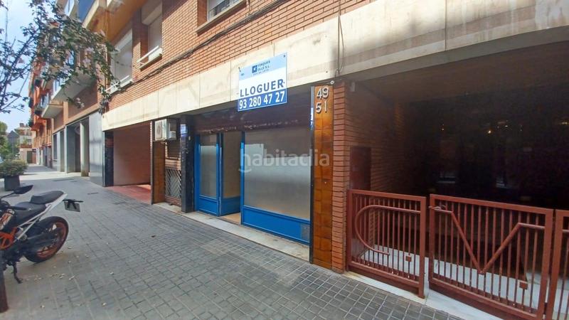 Foto b53da944-adb0-4ee6-830e-74027379f206. Alquiler local comercial local en sarriá, calle cardenal vives i tutó en Barcelona
