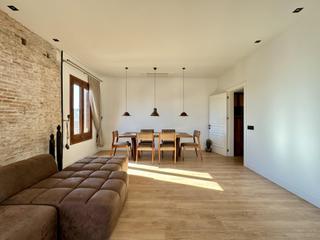 Piso en Raval. Amplia vivienda en ciutat vella con ascensor