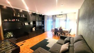 Pis a Sant Antoni. Amplia vivienda exterior en eixample, sant antoni con parking in