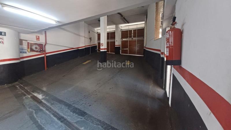 Foto bd25c4dd-b318-4d1b-8fd0-add0600db24d. Parking coche plaza de garaje en venta en Sarrià en Barcelona