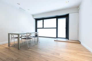 Local Comercial a Pedralbes. Local estudio en doctor pi i sunyer