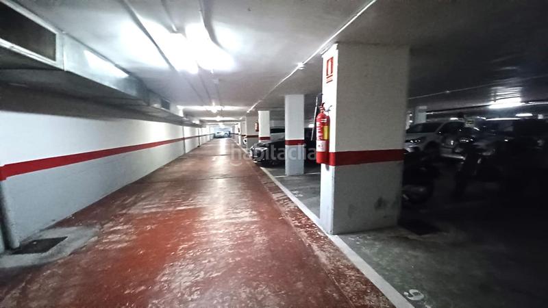 Foto a14ccbf5-bdf1-4b23-9150-6df0e558a00d. Autoparkplatz in Sarrià Barcelona