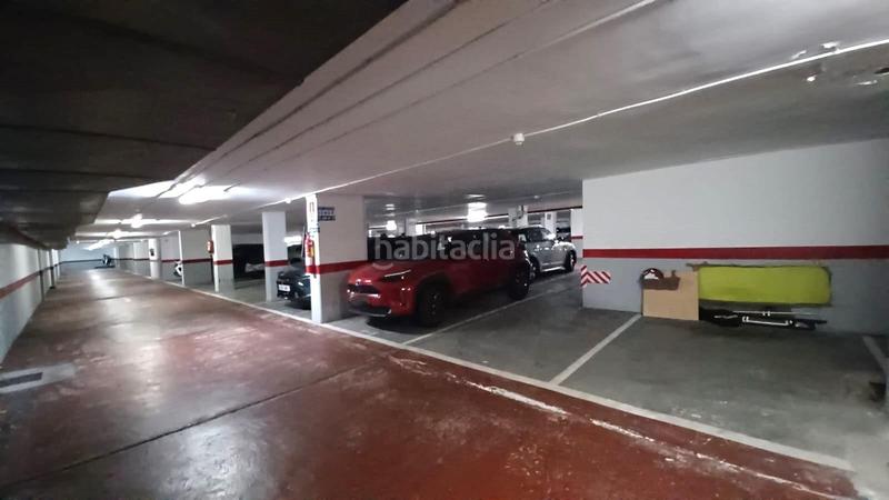 Foto d2642fda-45f5-458b-8876-bbedea6d1935. Autoparkplatz in Sarrià Barcelona