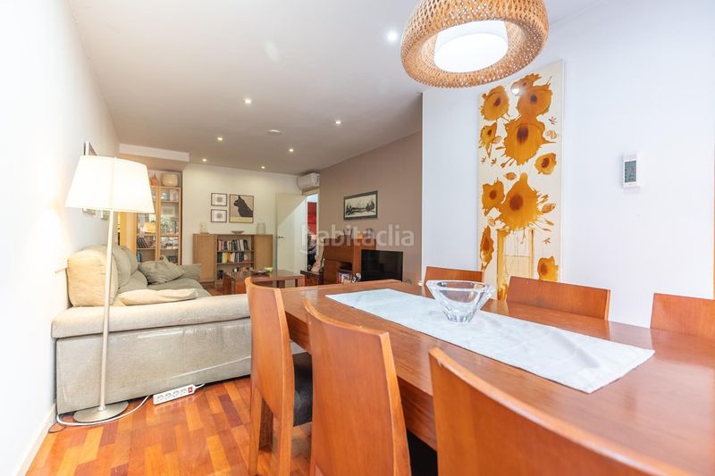 Foto 77d5baa6-b0d6-4776-b7e7-15db3cdd7ef8. Pis a La Salut Barcelona