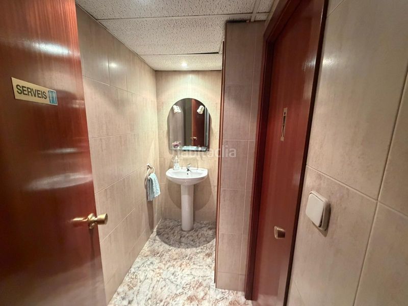 Foto 7c5f3806-dbca-4001-8ac2-a3004517d120. Oficina a Sant Ramon - Maternitat Barcelona