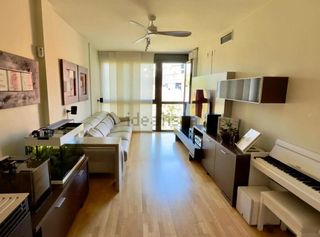 Duplex  Carrer vinya de la. Dúplex en centro de esplugues de llobregat con vistas a collsero