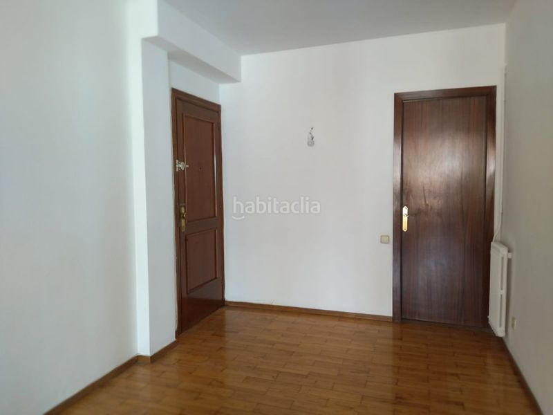 Foto 70ffb848-4154-4d37-9ece-4410f1c5494f. Rent flat with heating in Tres Torres Barcelona