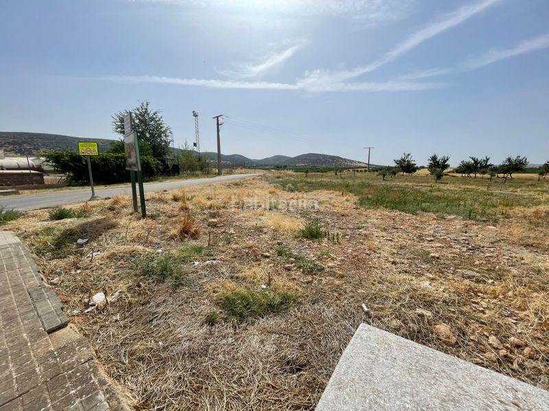 Foto 1188564b-bc48-47e0-bf96-22b7bd408800. Terreny residencial a Moral de Calatrava