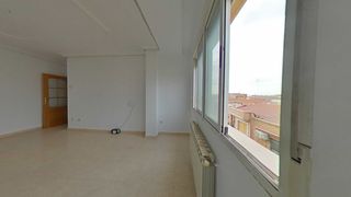 Flat in Valdepeñas. Piso en venta en centro, 2 dormitorios.