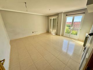 Àtic a Valdepeñas. Atico en venta en barrio de los llanos, 2 dormitorios.