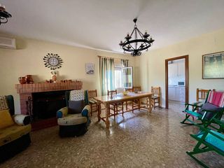 Bauernhof in Valdepeñas. Casa de campo en venta en baños del peral, 3 dormitorios.