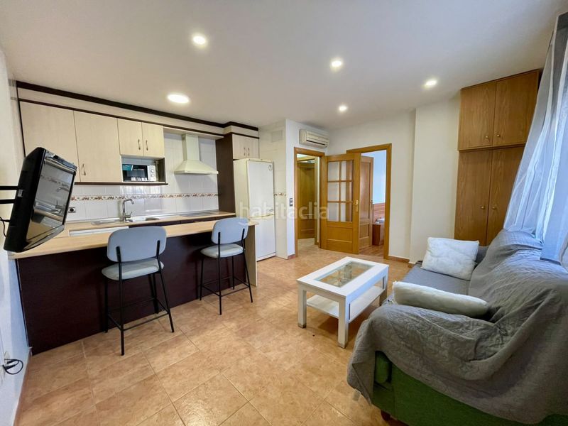 Foto b7f9473e-995e-4f44-b280-c520d42073bd. Apartament amb calefacció a Valdepeñas