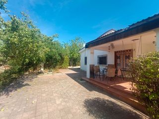 Maison à Valdepeñas. Casa en venta en aguzadera, 2 dormitorios.