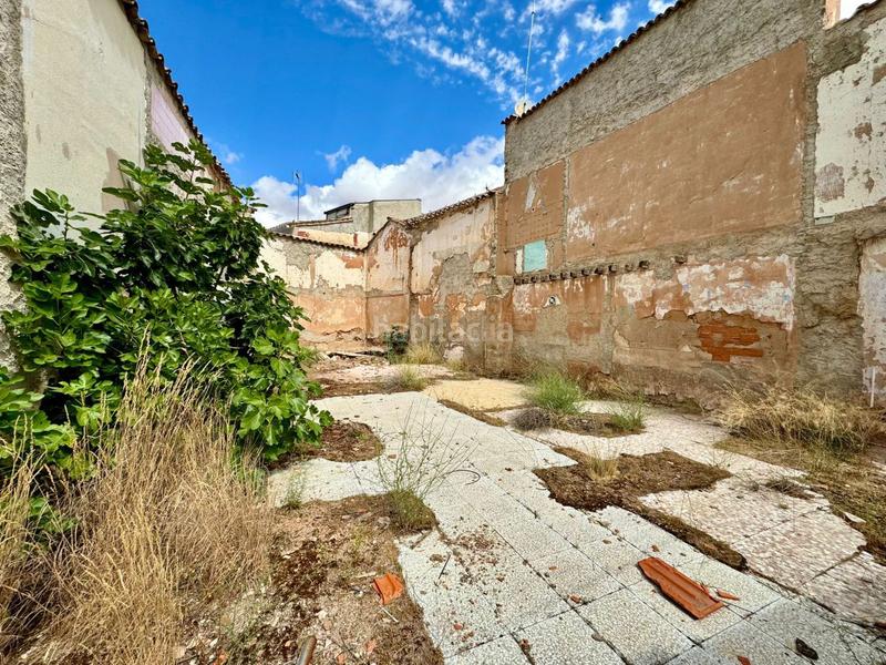 Foto d8cf9796-c6f4-452e-b44f-9316d5c29c00. Terreny residencial a Valdepeñas