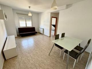 Pis a Valdepeñas. Piso en venta en barrio cachiporro, 2 dormitorios.