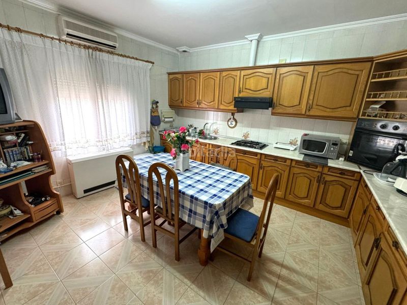 Foto 4a78daf9-93f8-401d-8437-0d9968af8526. Casa amb calefacció piscina a Valdepeñas