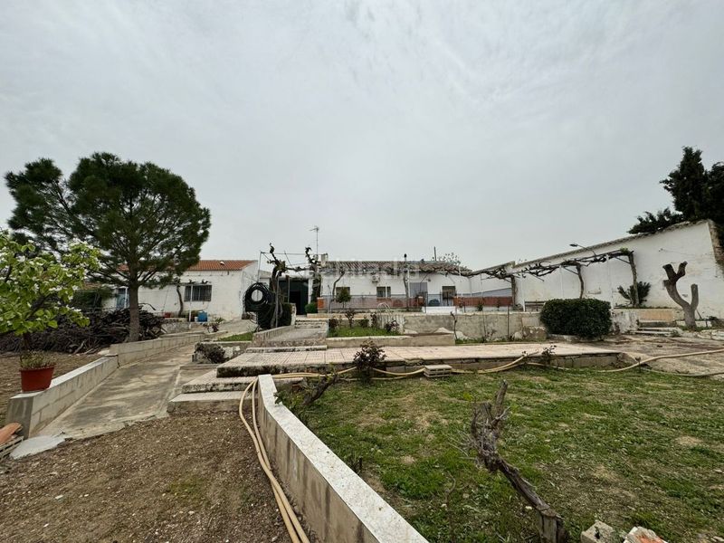 Foto aae60b43-e36f-4012-920e-e26eac3de0a2. Casa amb calefacció piscina a Valdepeñas