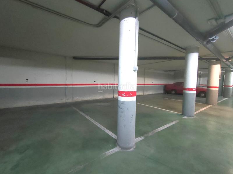 Foto d935c13b-6a78-49fa-ab6c-9e629c971408. Parking voiture dans correderas 2 dans Valdepeñas