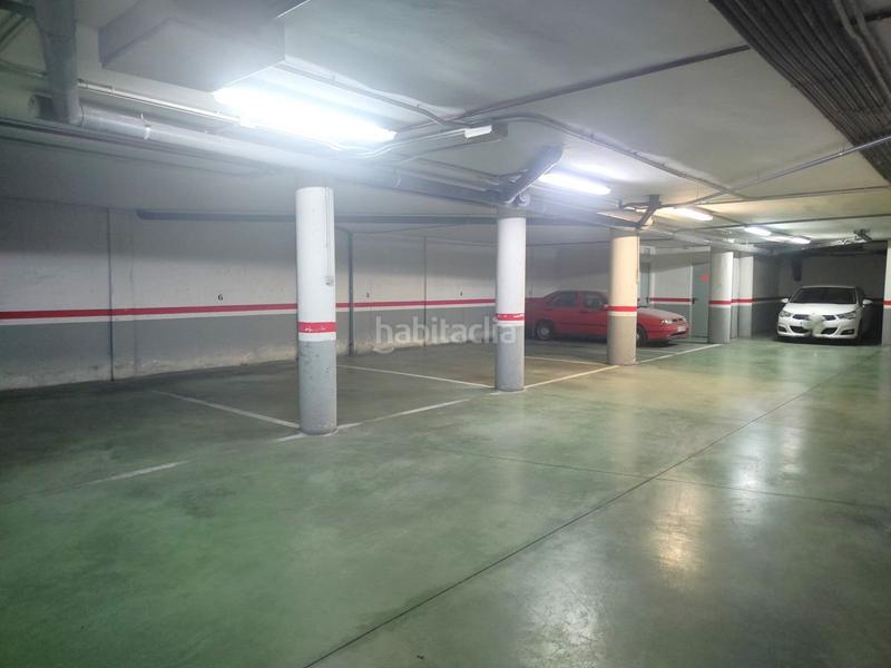 Foto e88eba05-ff5e-4758-a4b1-d2f46c69f59b. Parking voiture dans correderas 2 dans Valdepeñas