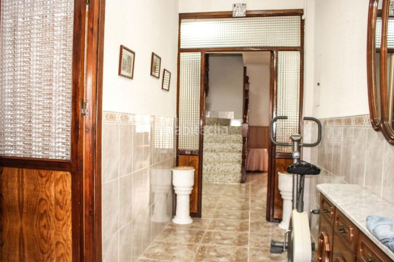 Foto fa879800-38b3-44a4-b3a3-99ce346fdd2c. Casa amb calefacció a Valdepeñas