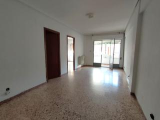 Pis a Valdepeñas. Piso en venta en centro, 4 dormitorios.