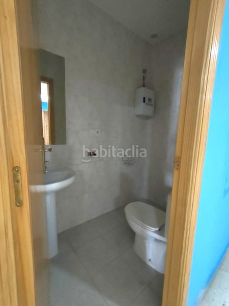 Foto 3b5e34b7-f7bd-43b2-86fc-3c252886abc4. Local comercial a Valdepeñas