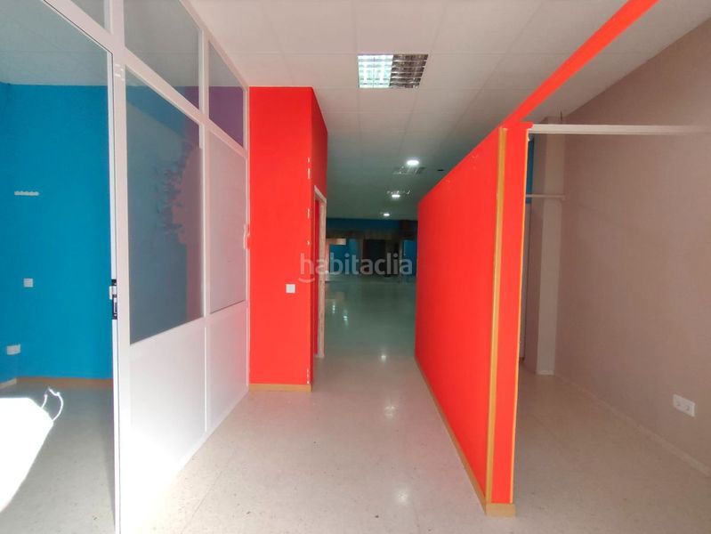 Foto 6aeb50cd-6fa1-46c7-93a9-160a61c2b717. Local comercial a Valdepeñas