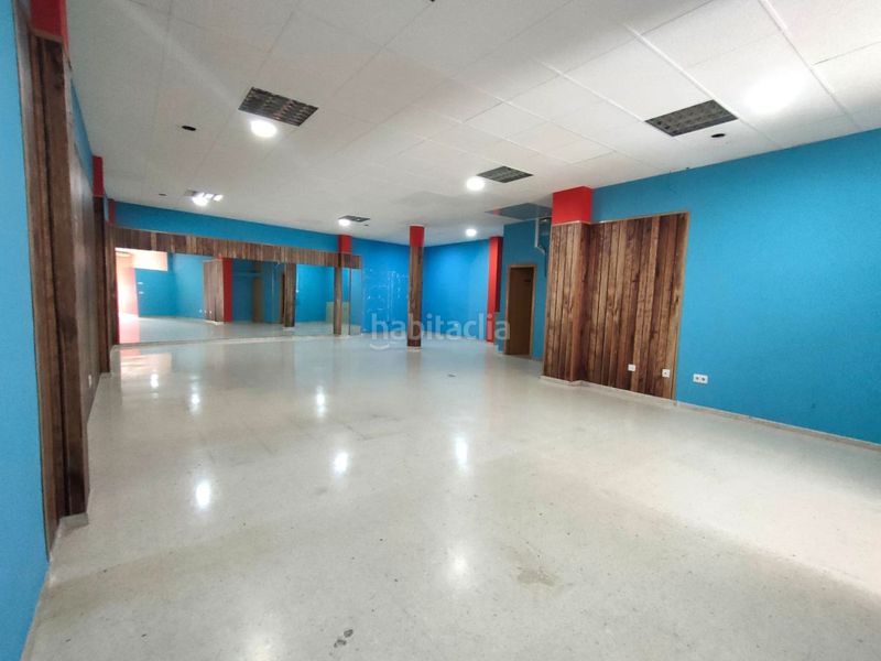 Foto a1531f94-3b70-483b-a295-c7805b8d09af. Local comercial a Valdepeñas