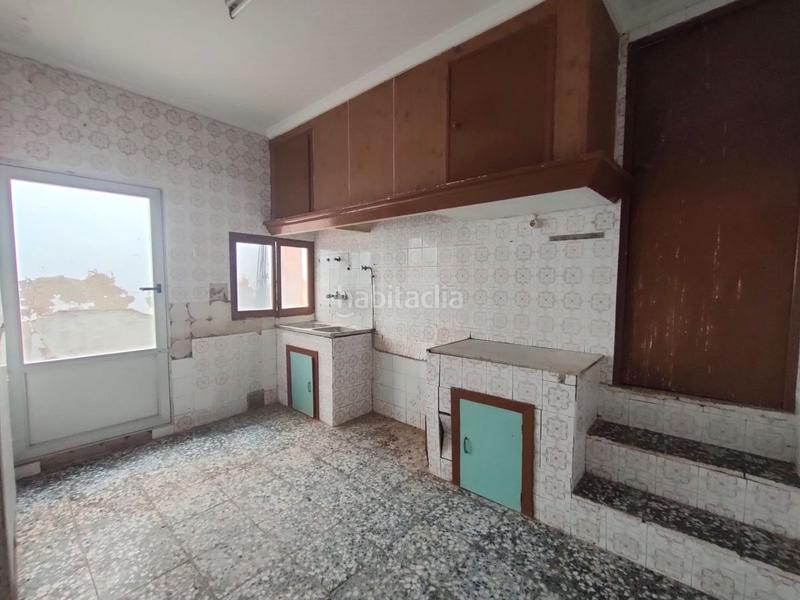 Foto 35d5899f-841e-4672-a377-4606990a74e5. Casa a madrilas 17 a Valdepeñas