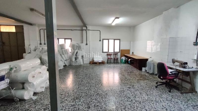 Foto 2c9c291e-1db5-402a-bb24-18ad8ad656a9. Nau industrial a Valdepeñas