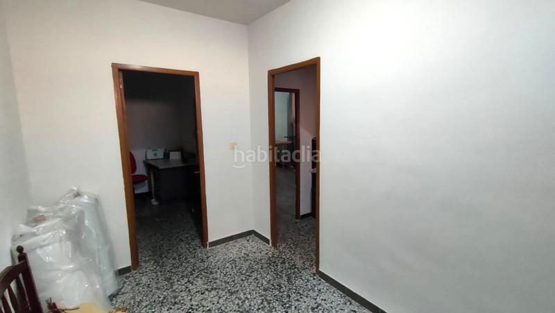 Foto f3657937-48a6-4fa1-9613-849a08331f9f. Nau industrial a Valdepeñas