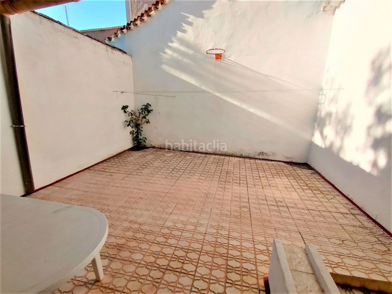 Foto 28ba0b9e-906f-4d5e-8497-f83e0554a734. Casa amb calefacció aparcament a Valdepeñas