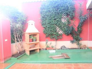 Maison à Valdepeñas. Casa en venta en salida peral, 3 dormitorios.