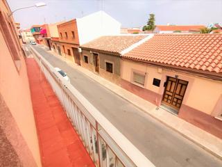 Casa a Valdepeñas. Casa en venta en 1 de julio, 5 dormitorios.