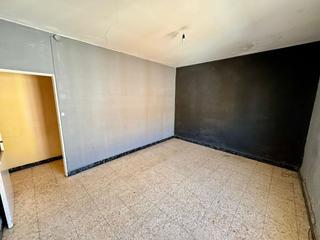Piso en Valdepeñas. Piso en venta en hospital, 2 dormitorios.