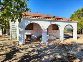 Masia a Valdepeñas. Casa de campo en venta en carretera moral, 1 dormitorio.
