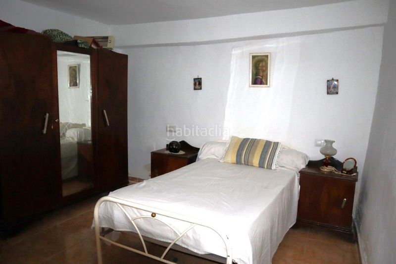 Foto 9916af19-0310-4177-b6e2-a0df42fe0b71. Casa a Almedina